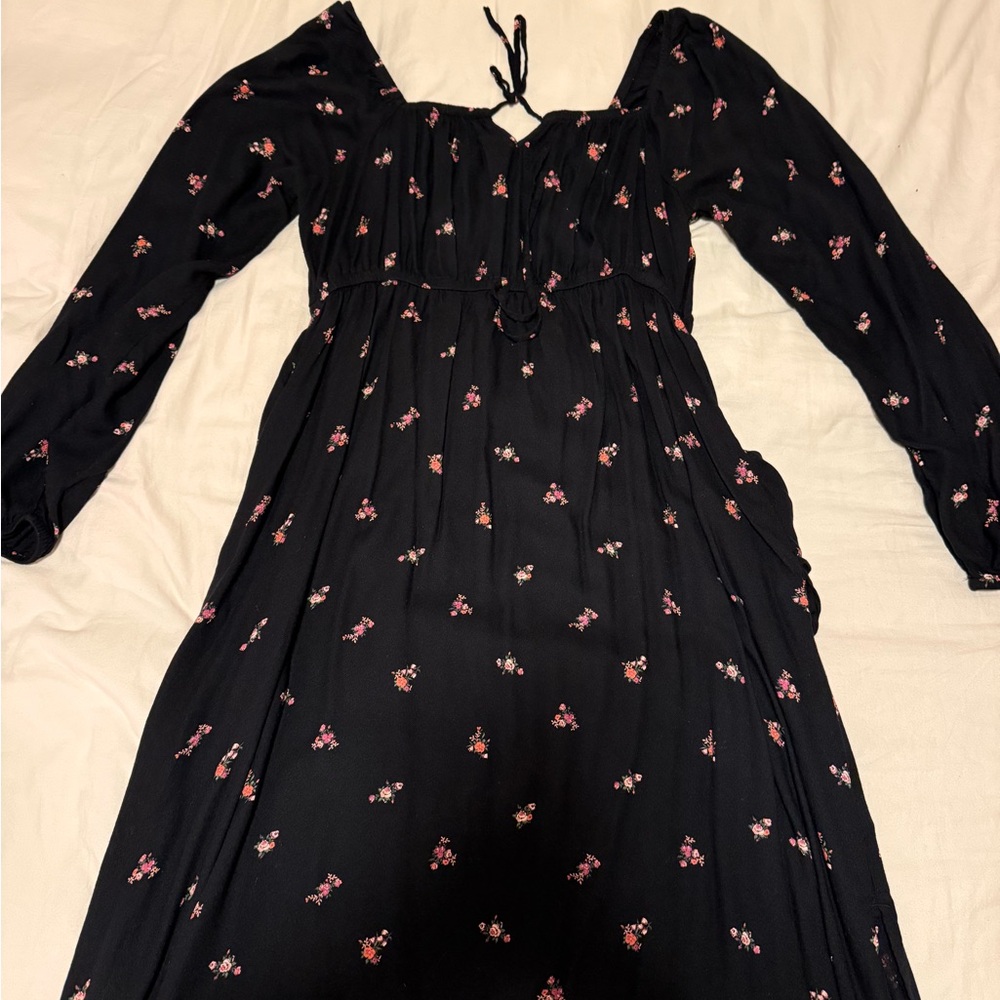 Black Floral Long Sleeve Dress-DIP